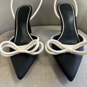 Gianni Bini Black and Cream Heels with Bow Accent Ankle Wrap Strap